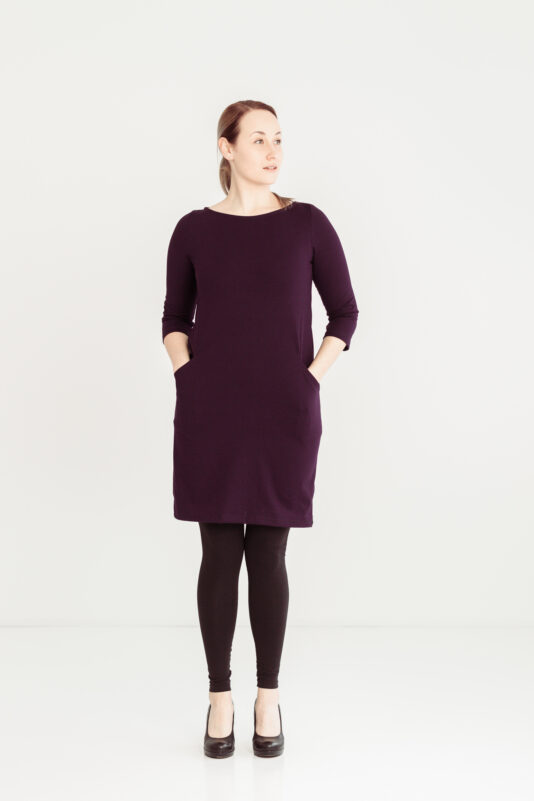 Laatikkomekko tumma violetti XS-XXL