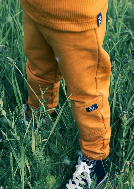 Okran väriset lasten housut