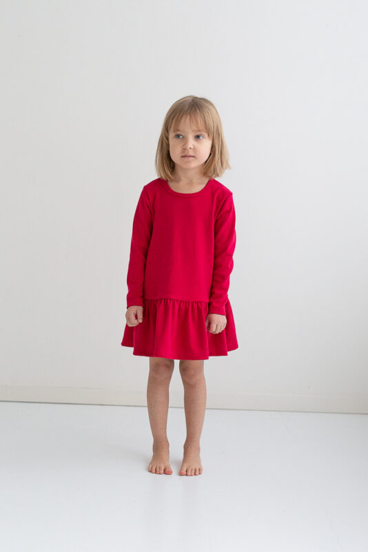 Lasten punainen frillahelma mekko