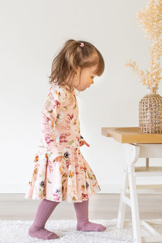 Vauvan kukkakuosinen bodymekko- Melli EcoDesign