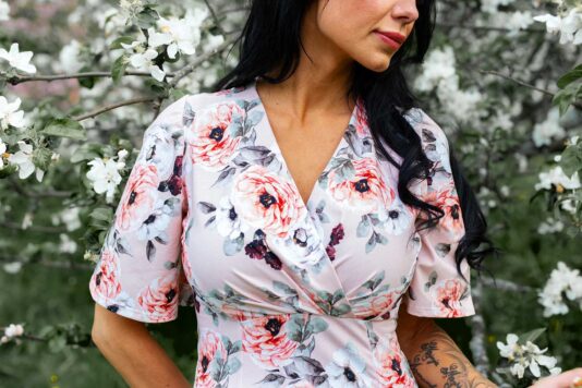 Laskosmekko Leinikki hiekka - luomupuuvilla - Melli EcoDesign Laskosmekko Leinikki hiekka - luomupuuvilla - Melli EcoDesign