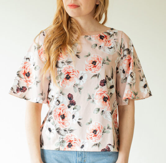 Naisten kellohihainen leinikki paita - Melli EcoDesign Naisten kellohihainen leinikki paita - Melli EcoDesign