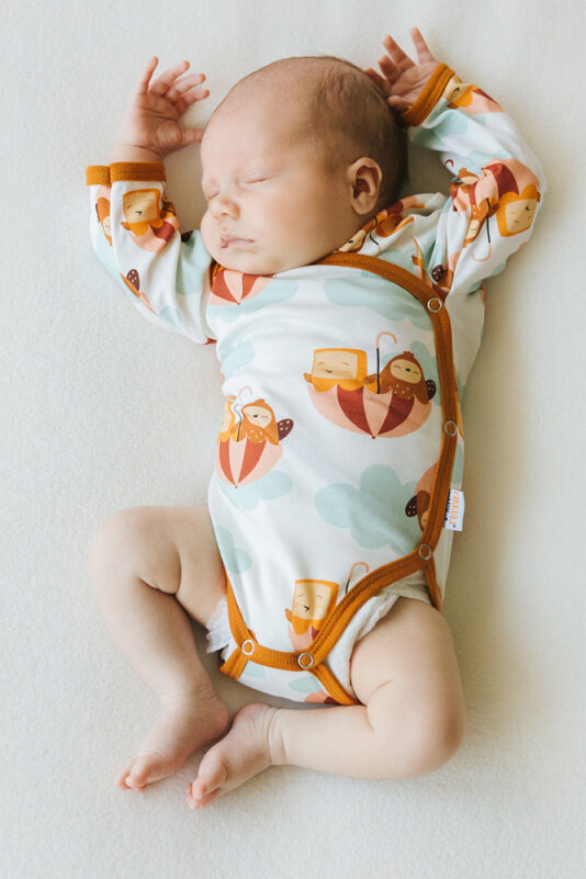 Vauvan Pikkuli kietaisubody - Hilla Clothing