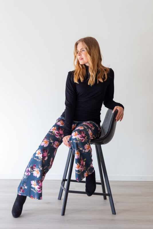 Laadukkaat Suomessa valmistetut naisten housut - Melli EcoDesign Laadukkaat Suomessa valmistetut naisten housut - Melli EcoDesign