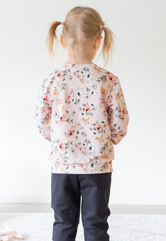 Lasten vaaleanpunainen collegepaita - Melli EcoDesign Lasten vaaleanpunainen collegepaita - Melli EcoDesign