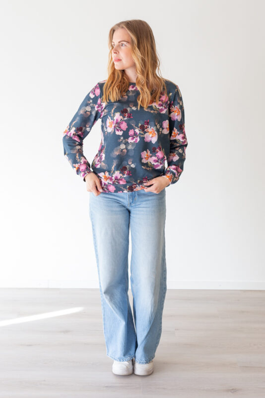 Suomessa valmistettu naisten collegepaita - Melli EcoDesign Suomessa valmistettu naisten collegepaita - Melli EcoDesign