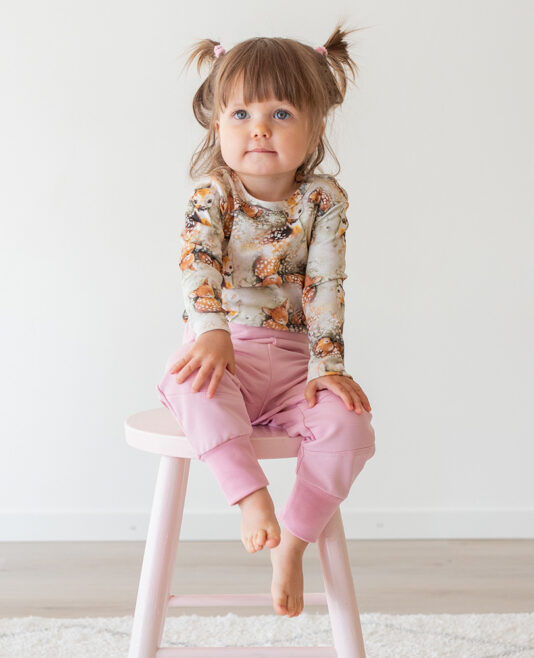 Vauvojen ja lasten collegehousut pinkki - Melli EcoDesign Vauvojen ja lasten collegehousut pinkki - Melli EcoDesign