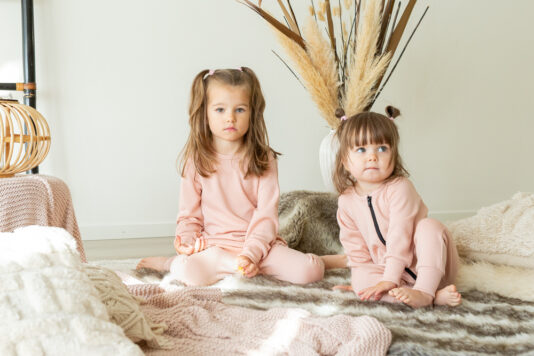 Kotimaisret lasten merinovillatuotteet - Melli EcoDesign Kotimaiset lasten merinovillatuotteet - Melli EcoDesign