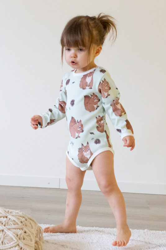 Vauvan orava body - Melli EcoDesign