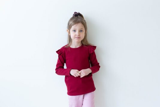 lasten punainen ribbipaita röyhelöillä - Melli EcoDesign