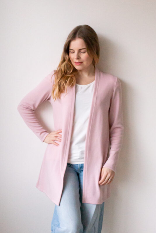 Naisten vaaleanpunainen merinovillatakki - Melli EcoDesign