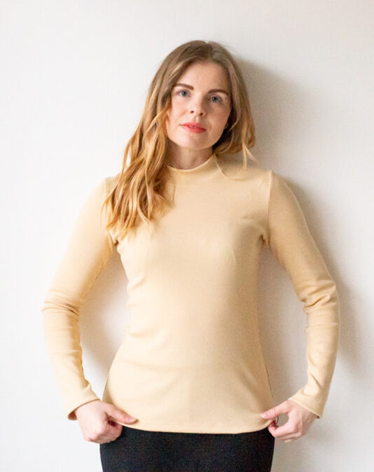 Vaalea naisten ribbipaita - Melli EcoDesign Vaalea naisten ribbipaita - Melli EcoDesign