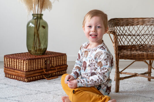 Kotimaiset lastenvaatteet - Melli EcoDesign Kotimaiset lastenvaatteet - Melli EcoDesign