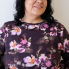 Kukkakuosinen naisten collegepaita - Melli EcoDesign