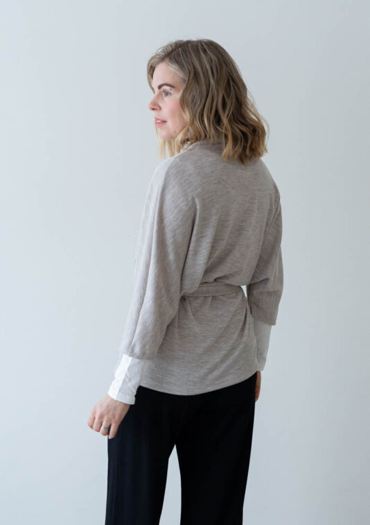 Merinovilla Kimononeule vyöllä - Melli EcoDesign Merinovilla Kimononeule vyöllä - Melli EcoDesign