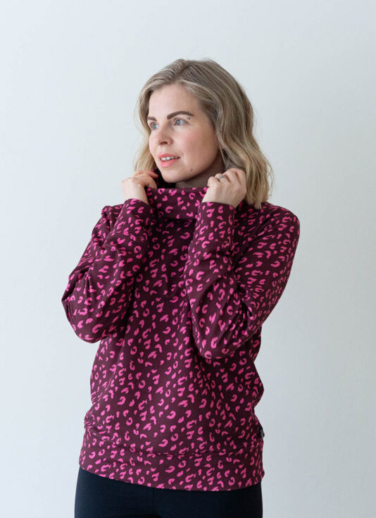 Naisten collegepaita kauluksella leo pinkki - Melli EcoDesign