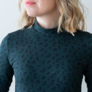 Naisten leopardi havu korkea kauluksinen paita - Melli EcoDesign