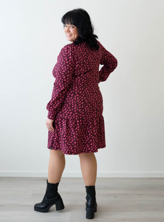 Naisten leopardi pinkki frillamekko - Melli EcoDesign