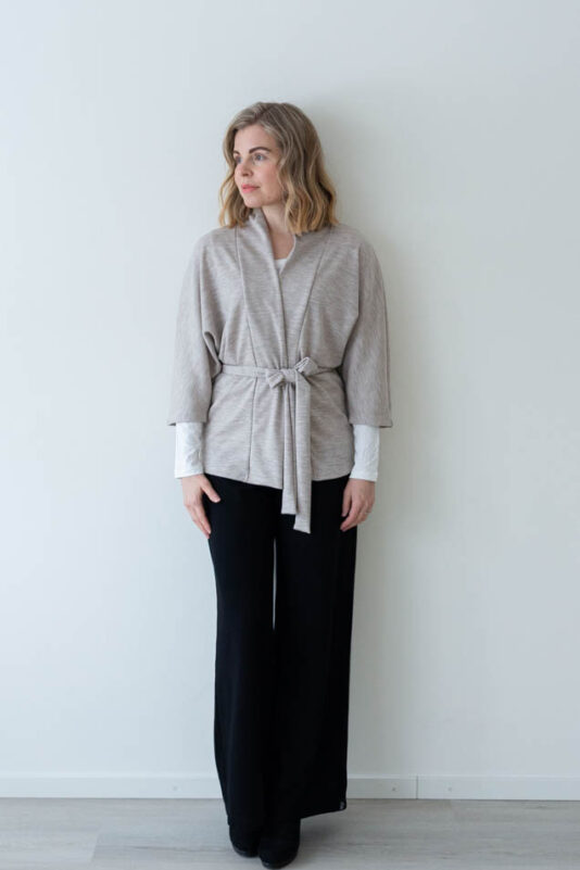 Naisten merinovilla kimononeule - Melli EcoDesign