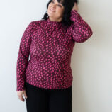 Pinkki naisten korkeakauluksinen paita - Melli EcoDesign