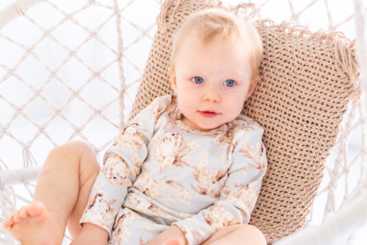 vauvan ribbibody pupu kuosilla - Melli EcoDesign vauvan ribbibody pupu kuosilla - Melli EcoDesign