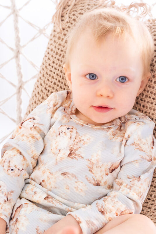 vauvan ribbibody pupu kuosilla - Melli EcoDesign