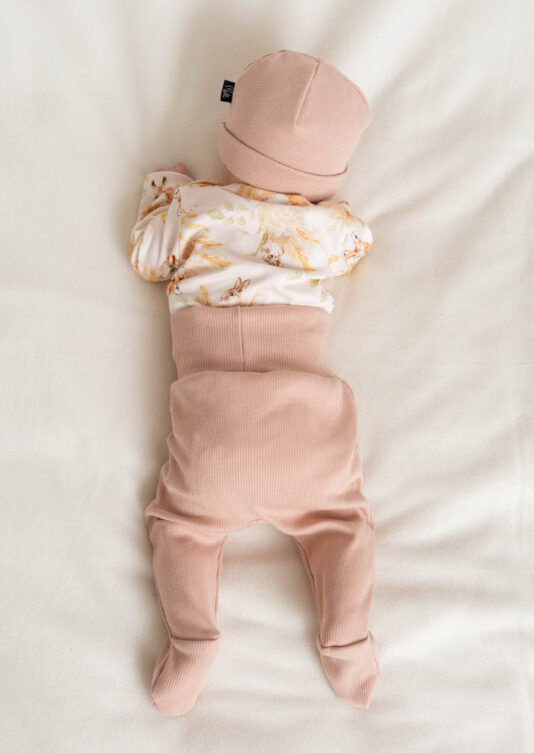 Kotimaiset vauvanvaatteet - Melli EcoDesign Kotimaiset vauvanvaatteet - Melli EcoDesign