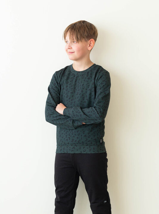 Lasten collegeaita tumman vihreä - Melli EcoDesign Lasten collegeaita tumman vihreä - Melli EcoDesign