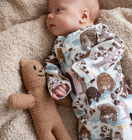 Vauvan kotimainen unihaalari nalle - Melli EcoDesign Vauvan kotimainen unihaalari nalle - Melli EcoDesign