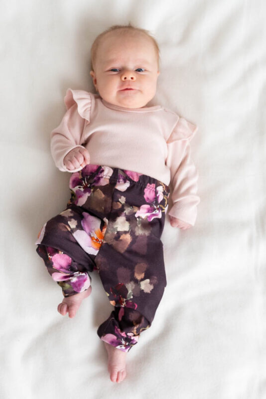 Vauvan kukkakuosiset legginsit - Melli EcoDesign
