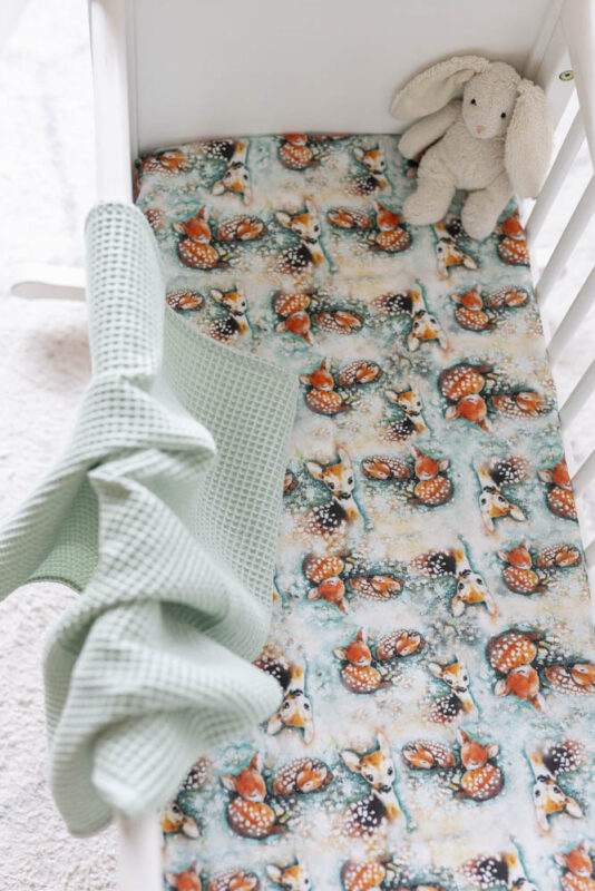Vauvan kehdon lakana bambi - Melli EcoDesign